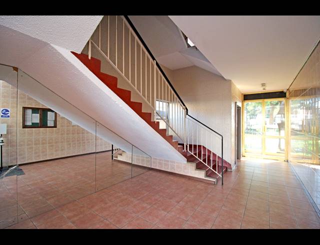 3 BEDROOM APARTMENT FOR SALE IN BLACKHEATH